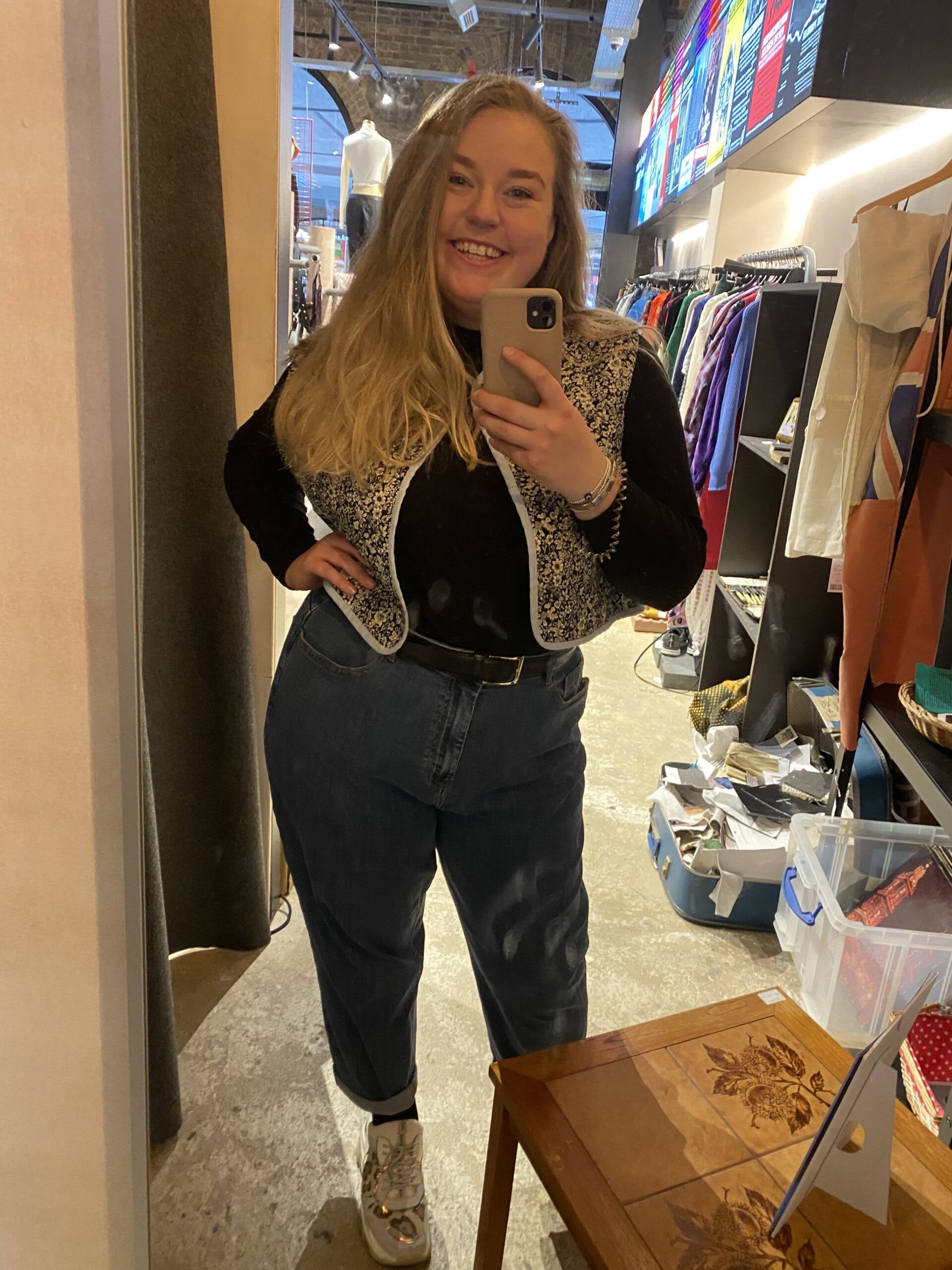 Aimee - The Thrifty Edit - wearing Cute and Casual