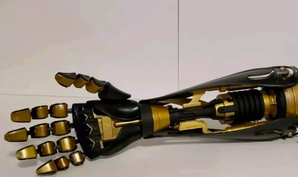 Second-hand robit hand, build your own, gift ideas for boys
