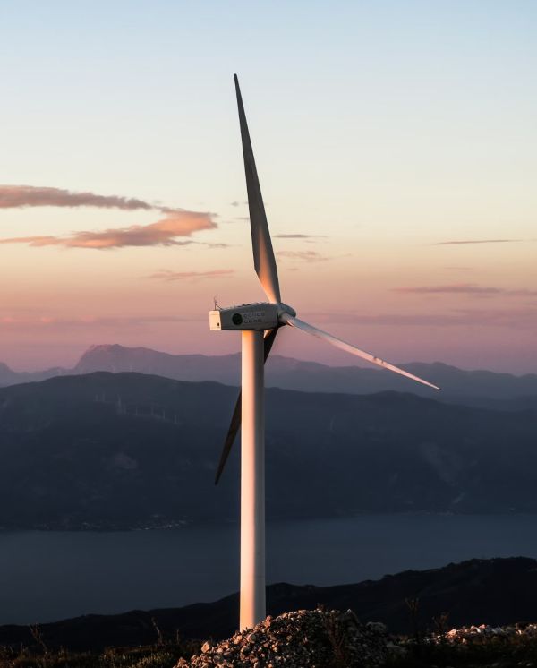 Wind turbine