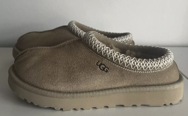 Pair of second-hand UGG sheepskin mule slippers