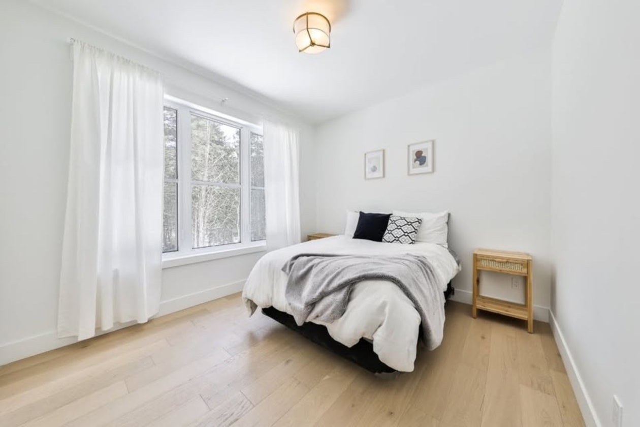 Photo 9 — 200 Rue Gérard-Denis, Ste-Marguerite-Du-Lac-Masson, J0T 1L0, Ste-Marguerite-Du-Lac-Masson