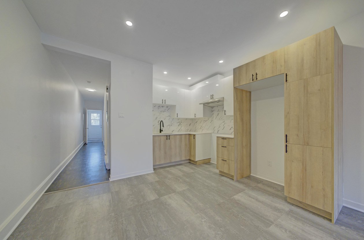 2985 Av Haig — photo 2