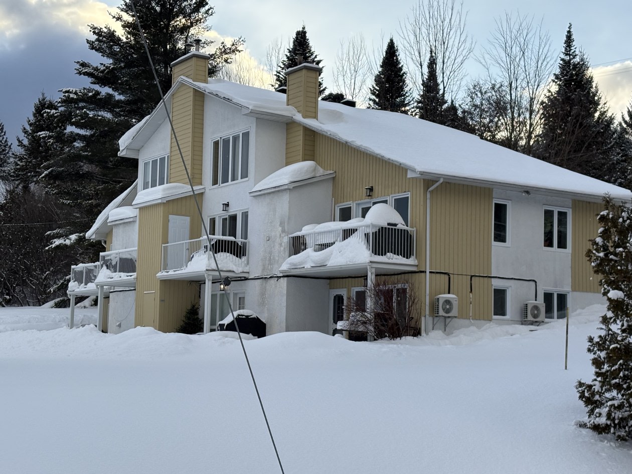 2271 Rue du Versant