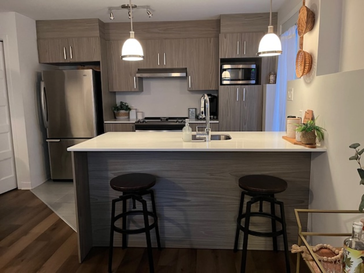 3923 18E Rue