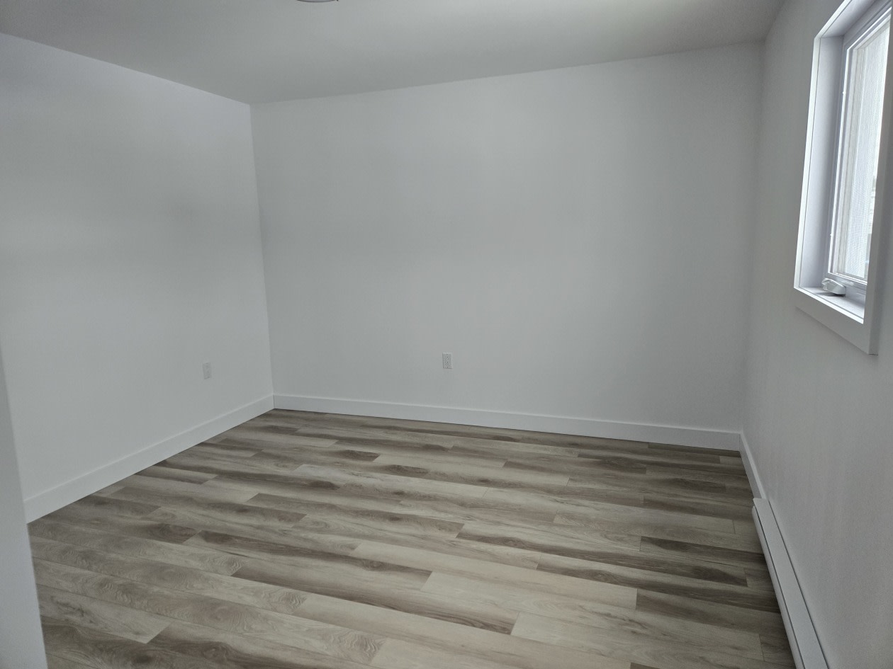 Chambre à coucher — 1400 Boul Des Ruisseaux, Mont-Laurier, J9L 0H6, Mont-Laurier