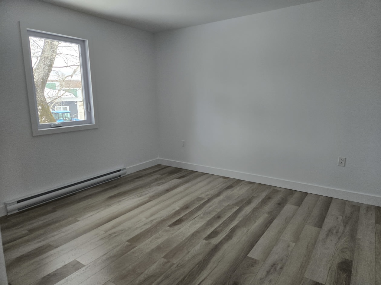 Chambre à coucher principale — 1400 Boul Des Ruisseaux, Mont-Laurier, J9L 0H6, Mont-Laurier