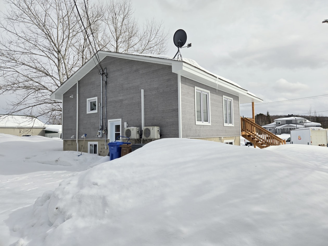 Vue d'ensemble — 1400 Boul Des Ruisseaux, Mont-Laurier, J9L 0H6, Mont-Laurier