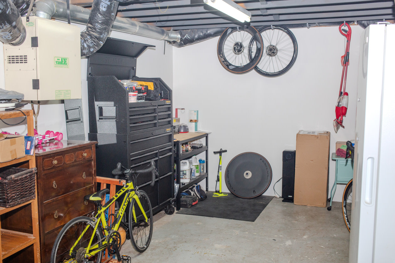 Atelier — 23 Rue Edgar-Séguin, Rigaud, J0P 1P0, Rigaud