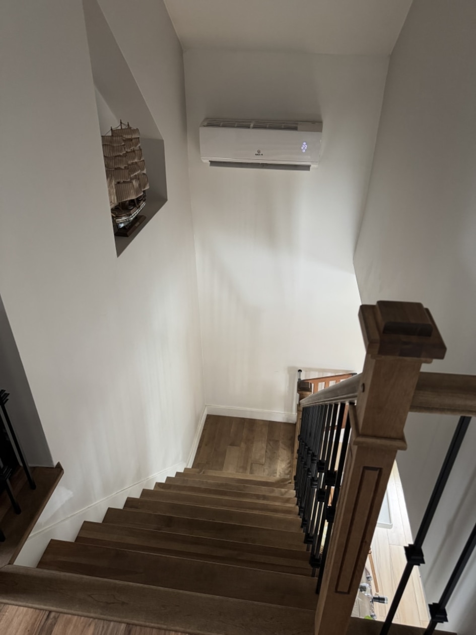 Escalier — 3903 Av Saint-Augustin, Lévis, G6Z 8J4, Lévis
