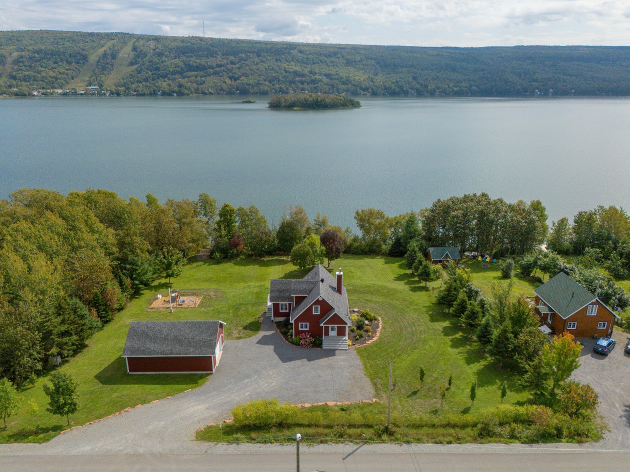 252 Chemin Du Lac Nord — photo 1