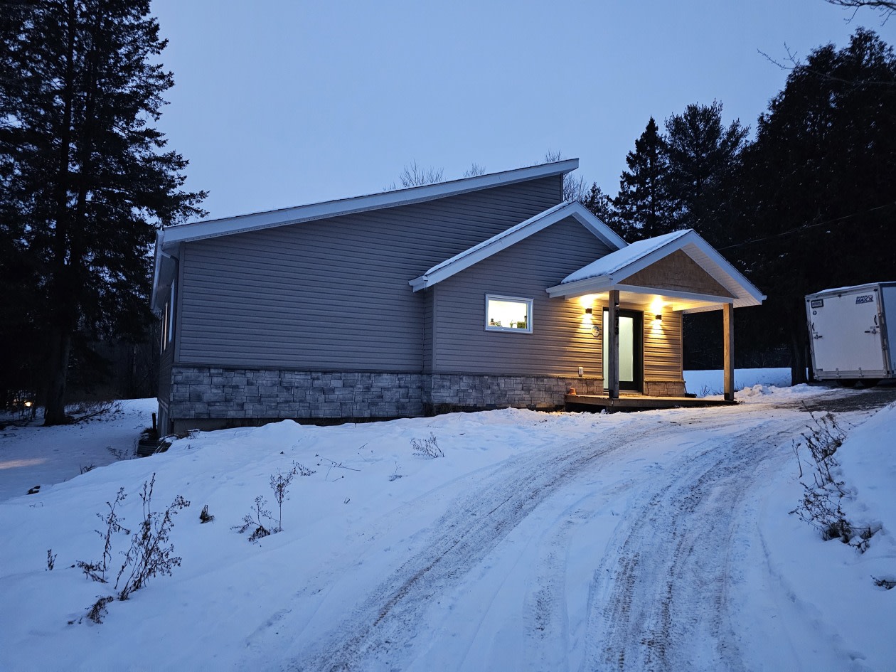 373 chemin Sinclair — photo 1