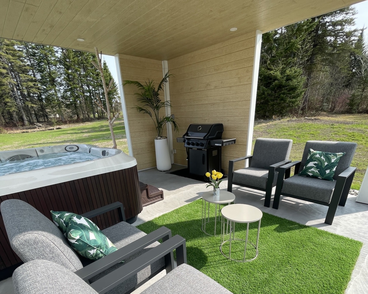 Spa — 5 Chemin Beauséjour, Lac-Etchemin, G0R 1S0, Lac-Etchemin