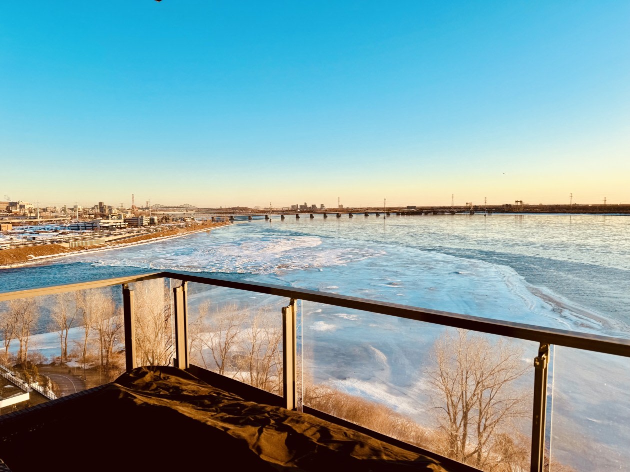 Balcon — 199 Rue De La Rotonde, 1201, Verdun, H3E 0C1, Verdun
