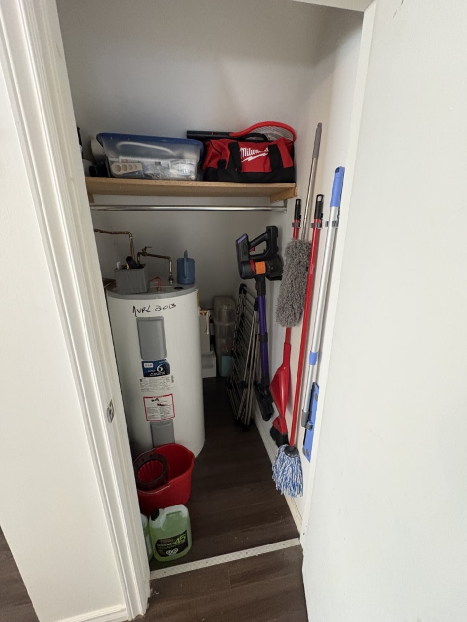 Rangement — 908-912 Rue Des Érables, Mascouche, J7L 3H3, Mascouche