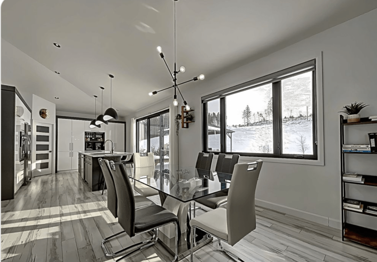 Salle à manger — 394 36E Rue, Notre-Dame-Des-Pins, G0M 1K0, Notre-Dame-Des-Pins
