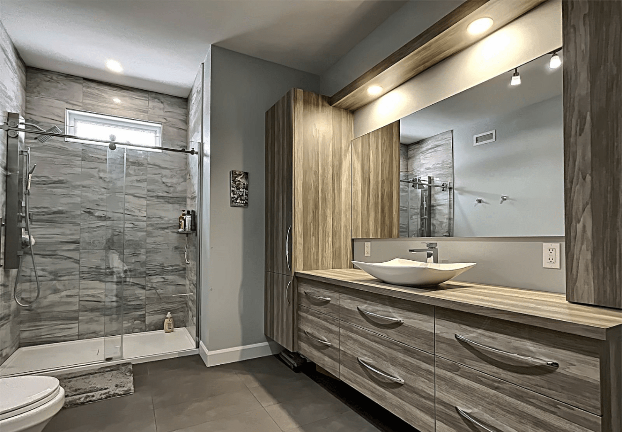 Salle de bains — 394 36E Rue, Notre-Dame-Des-Pins, G0M 1K0, Notre-Dame-Des-Pins