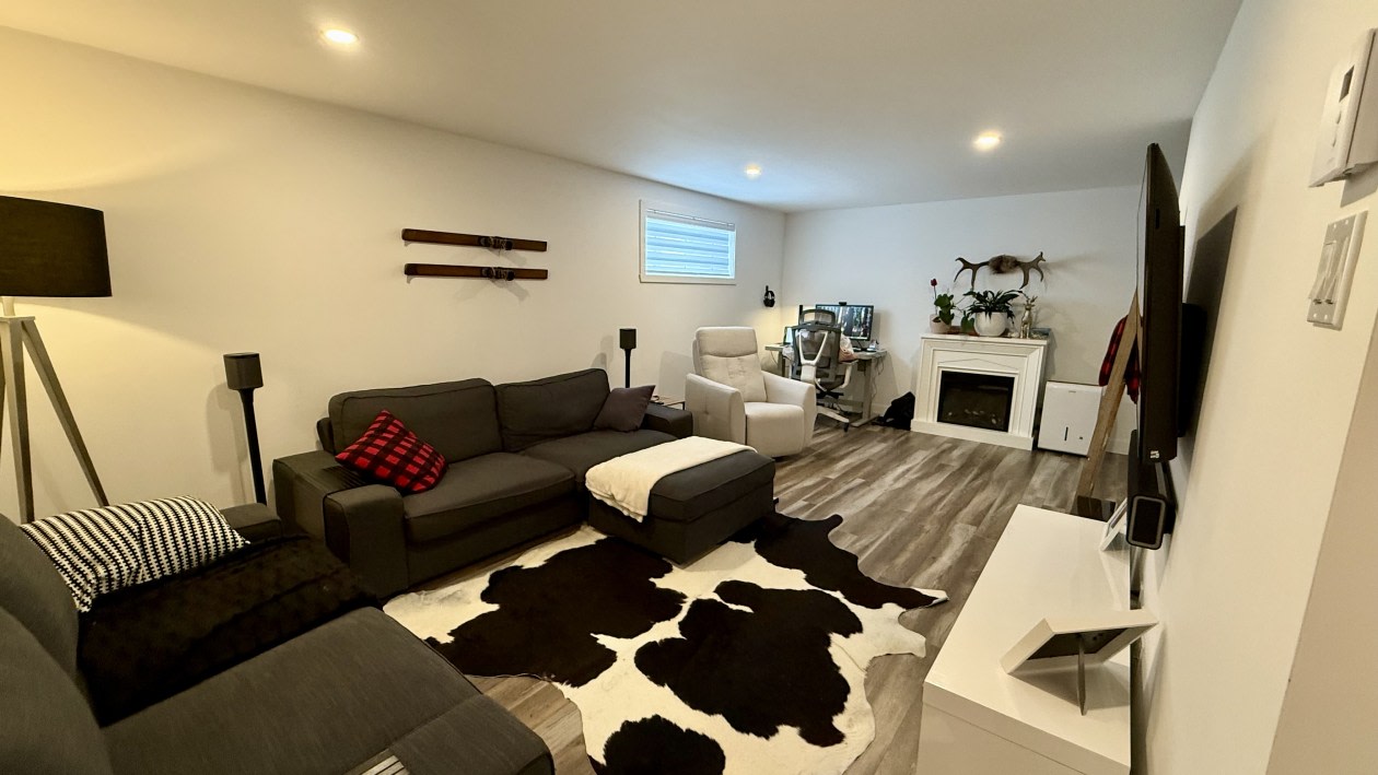 Sous-sol — 522 Av. Des Dalles, Shawinigan, G9P 0G9, Shawinigan
