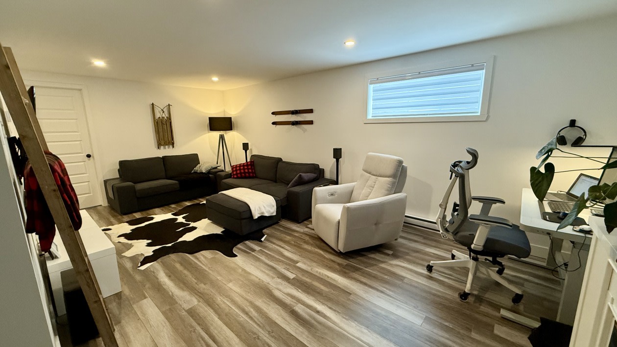 Sous-sol — 522 Av. Des Dalles, Shawinigan, G9P 0G9, Shawinigan
