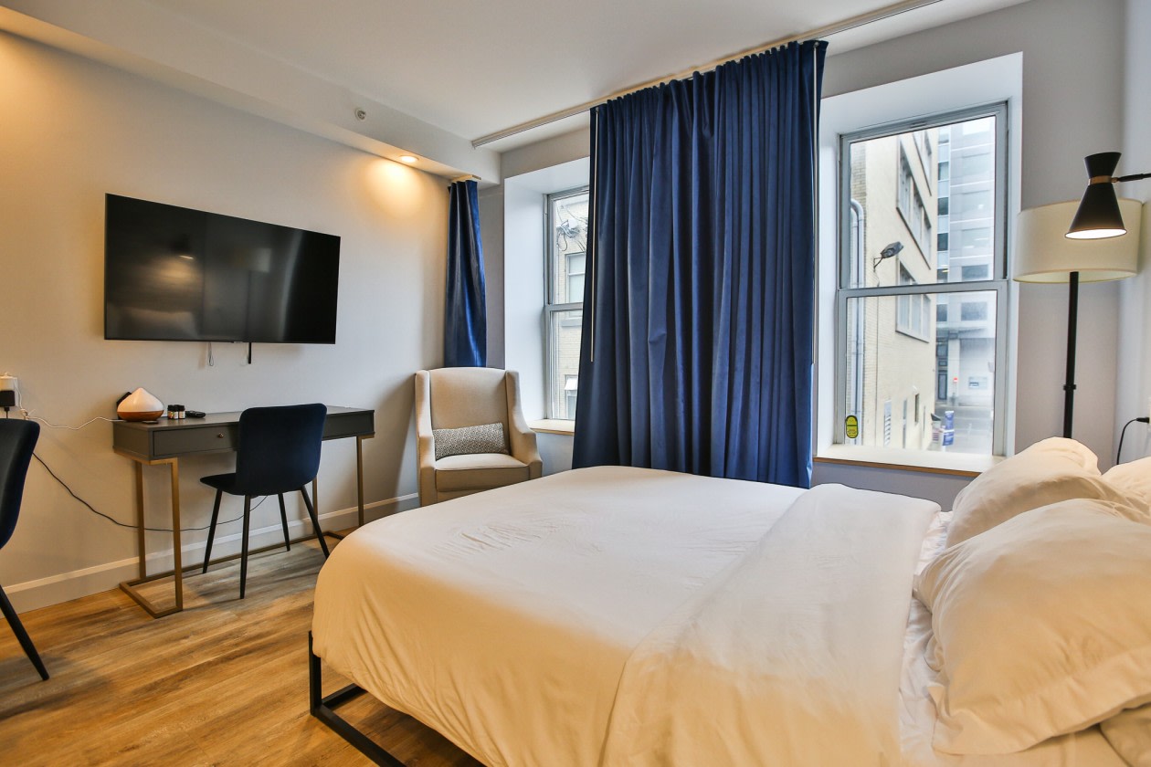 335 Rue Saint-Joseph Est — photo 1