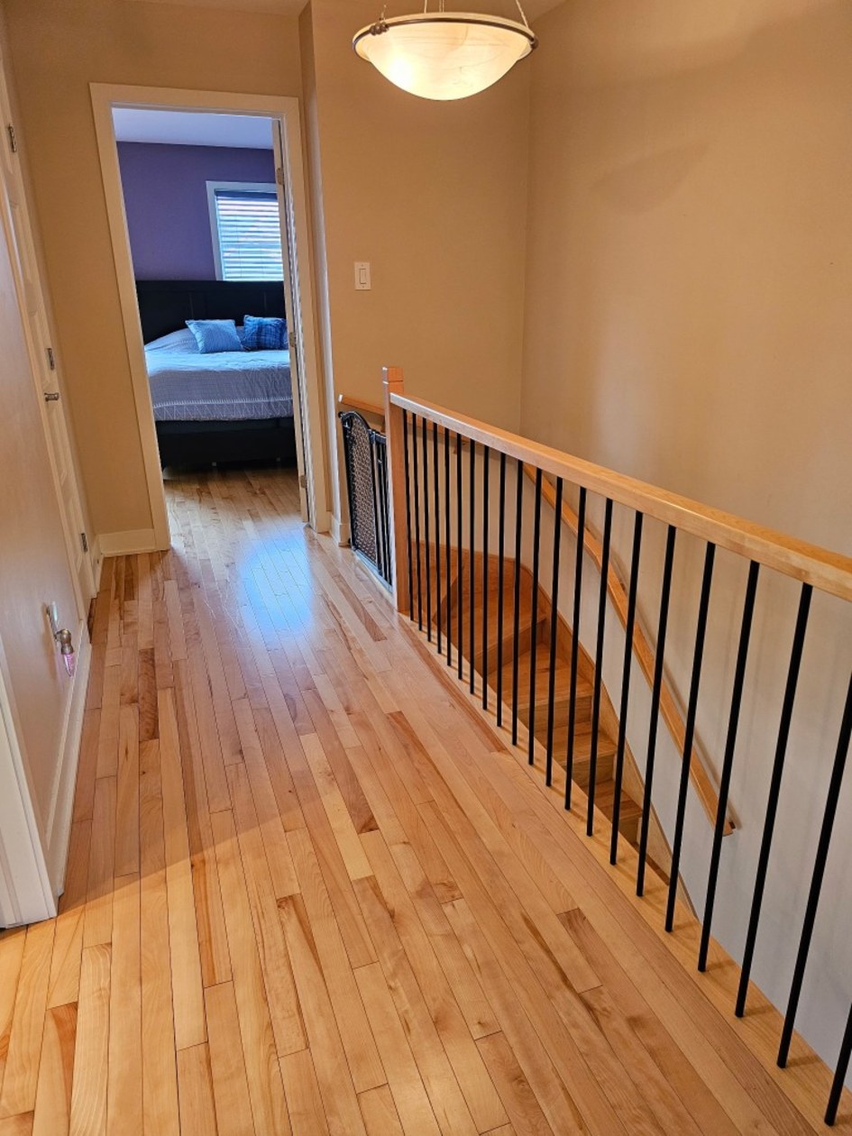 Corridor — 7904 Boul. Lévesque E., Laval, H7A 1T7, Laval