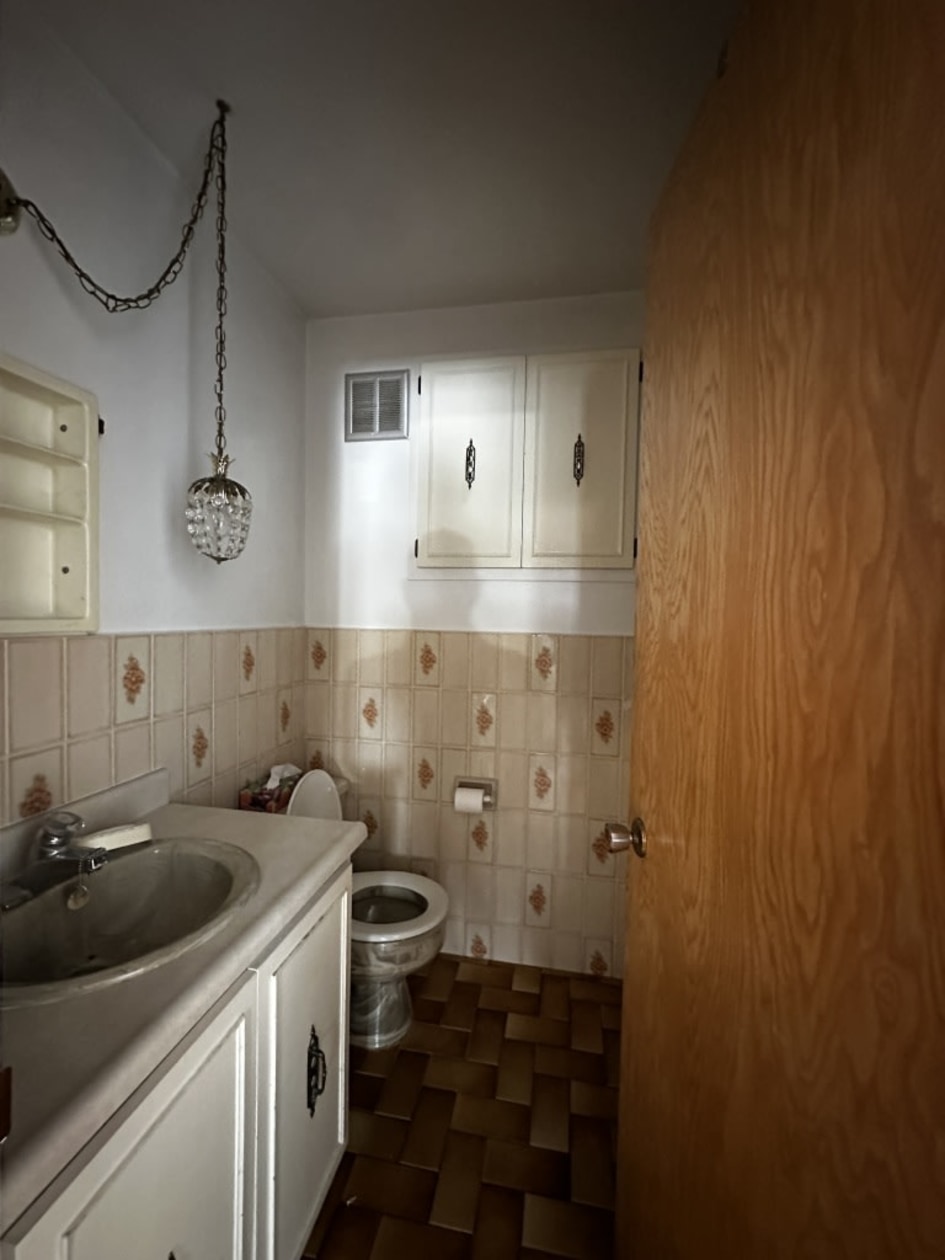 Salle de bains — 250 Av. Sainte-Marie, Louiseville, J5V 1E9, Louiseville