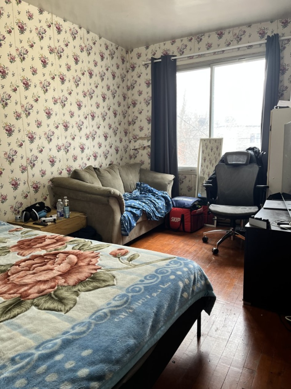 Photo 5 — 545 rue Décarie , St-Laurent , H4L 3L1, St-Laurent 