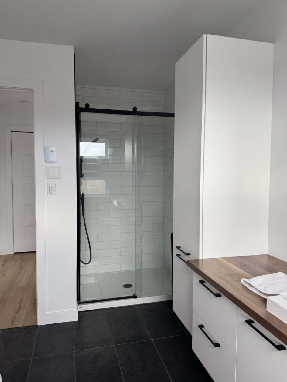 Salle de bains — 105 Rte De Saint-Achillée, Château-Richer, G0A 1N0, Château-Richer