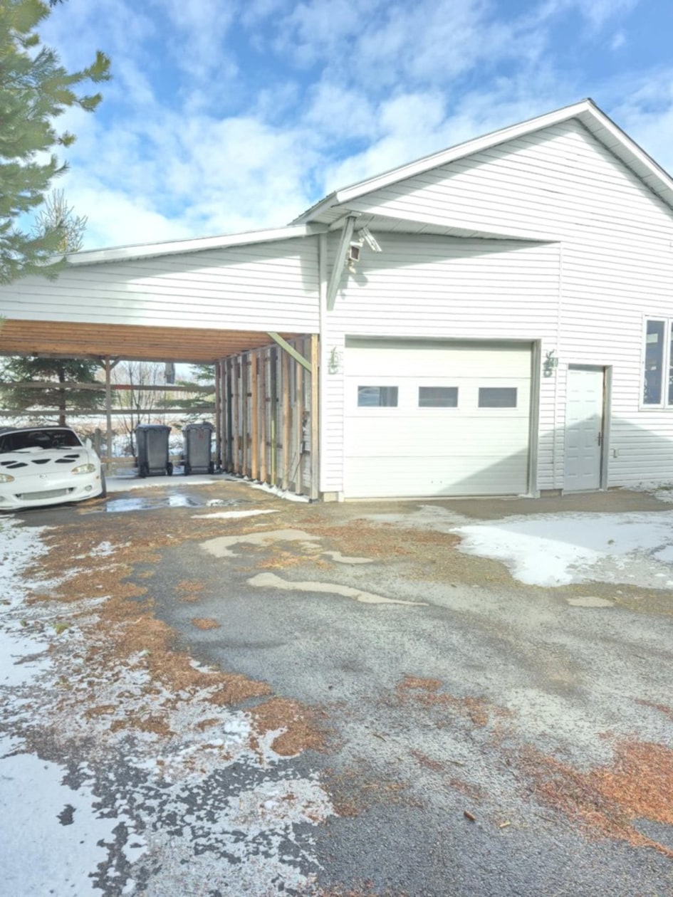 Photo 4 — 6500 chemin Saint-Isidore, Laterrière, G7N 1M4, Laterrière