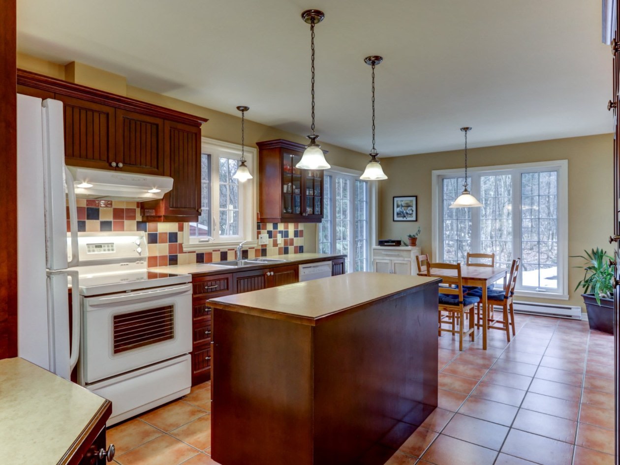 Photo 9 — 14 Mnt. du Pont Bleu, Mille-Isles, J0R 1A0, Mille-Isles