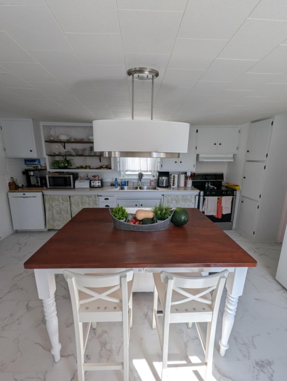 Cuisine — 540 Rue Duchesnay, Saint-Justin, J0K 2V0, Saint-Justin