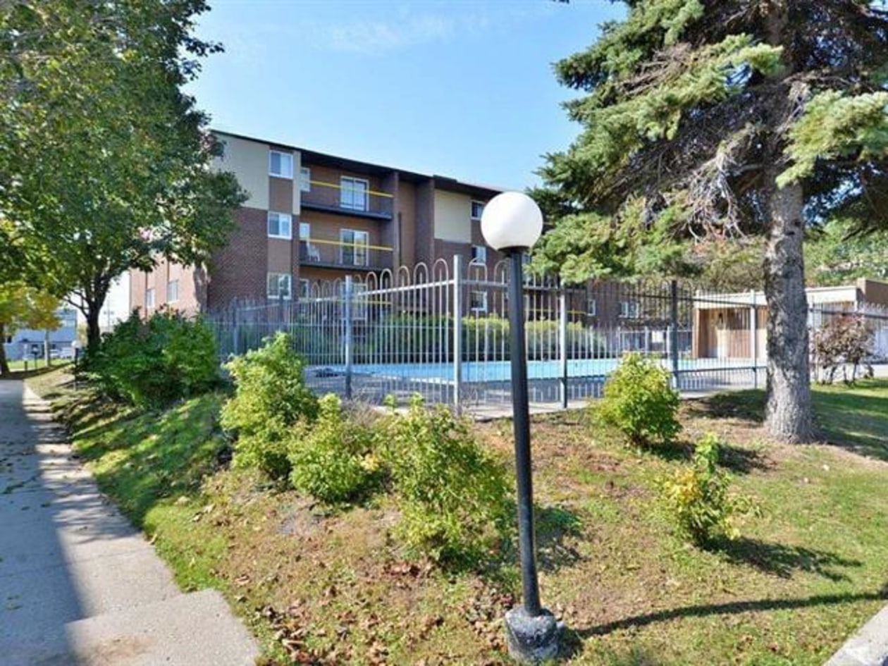 840 rue de Nemours — photo 1