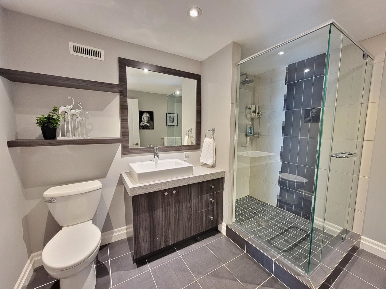 Salle de bains — 50 Rte Du Long-Sault, Saint-André-d'Argenteuil, J0V 1X0, Saint-André-d'Argenteuil