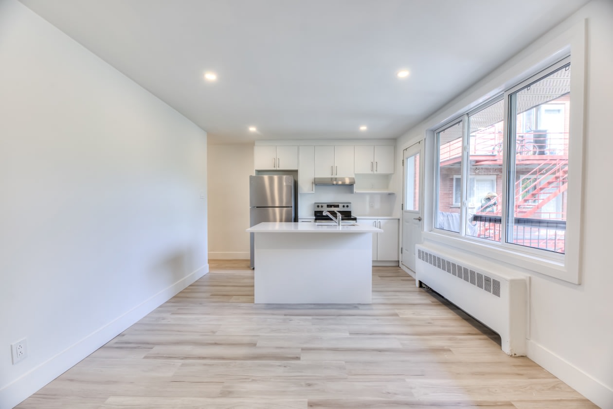 2660 Rue Goyer — photo 1