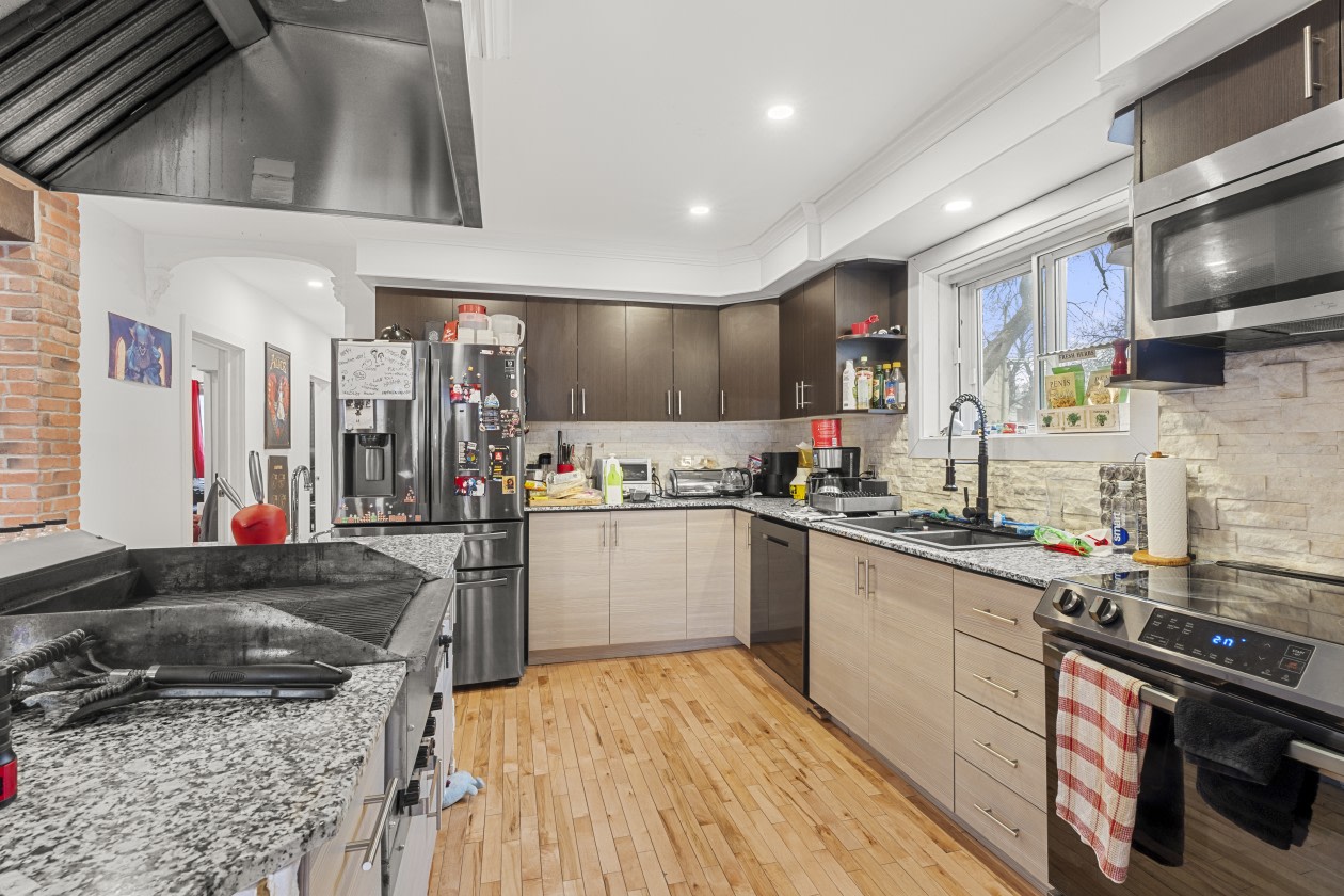 Photo 5 — 2585 Rue Desmarteau, montreal, H1L 4N2, montreal