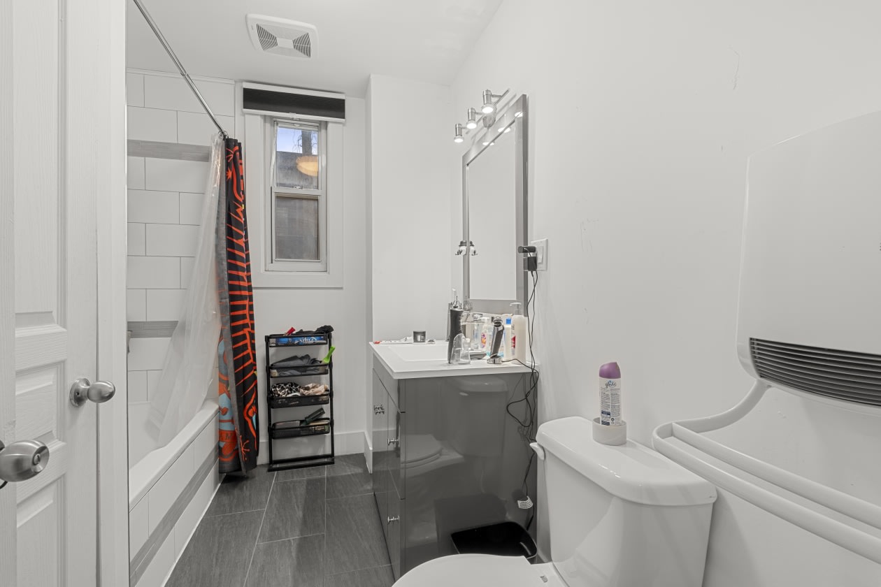 Photo 9 — 2585 Rue Desmarteau, montreal, H1L 4N2, montreal