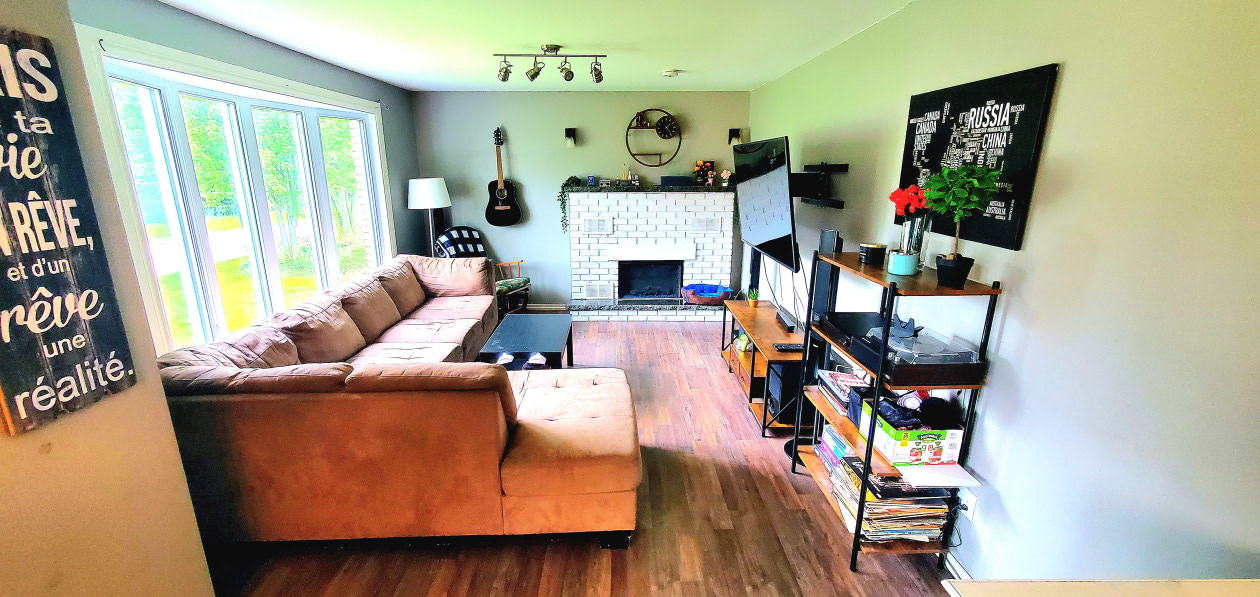Salon — 1395 Av. Nicolas Perrot, Bécancour, G9H 3B8, Bécancour