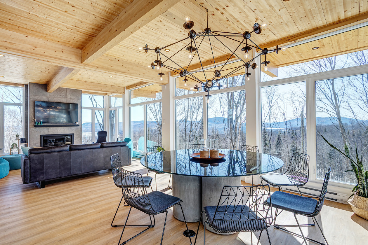 Salle à manger — 435 Ch. du Château, Saint-Donat-de-Montcalm, J0T 2C0, Saint-Donat-de-Montcalm