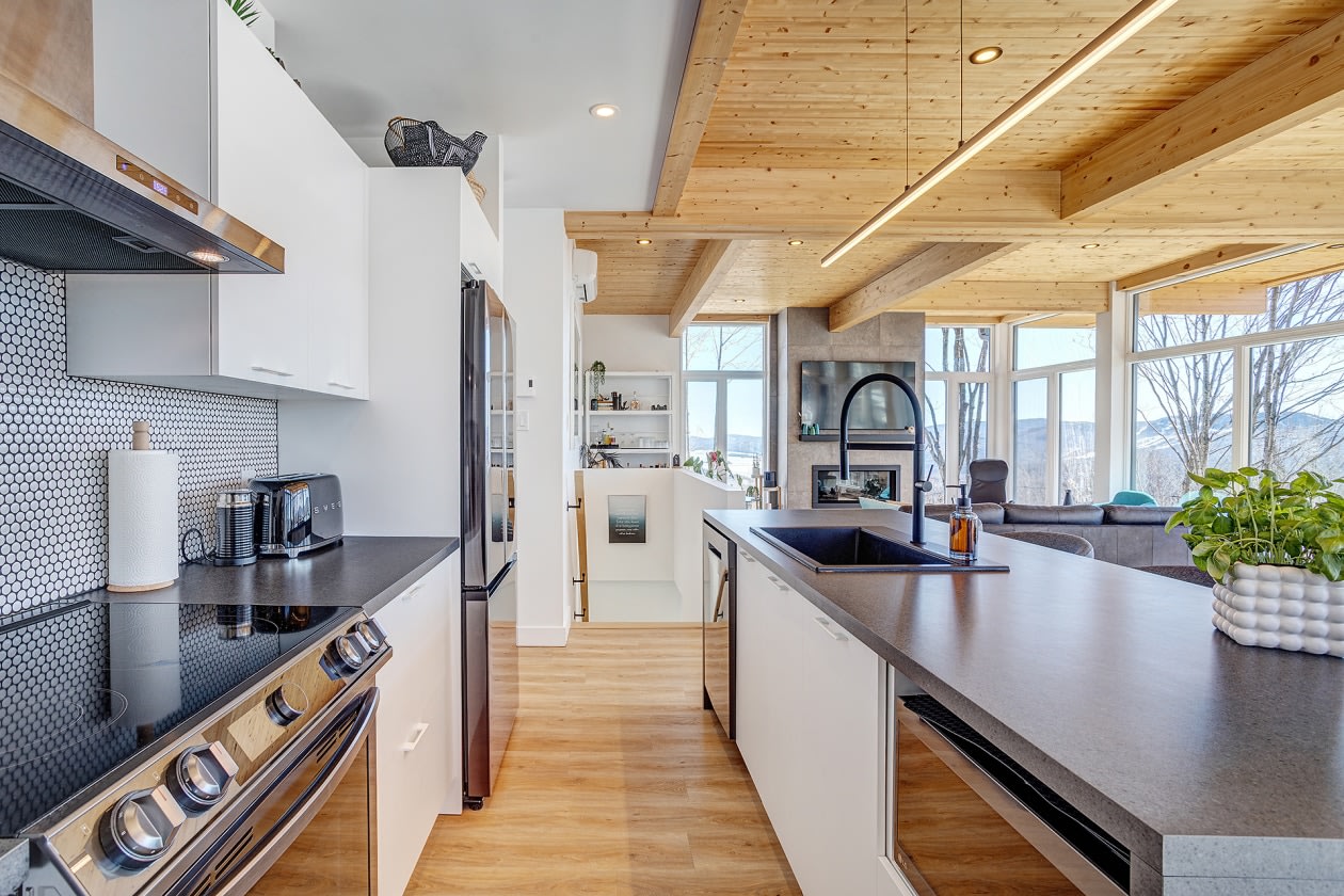 Cuisine — 435 Ch. du Château, Saint-Donat-de-Montcalm, J0T 2C0, Saint-Donat-de-Montcalm