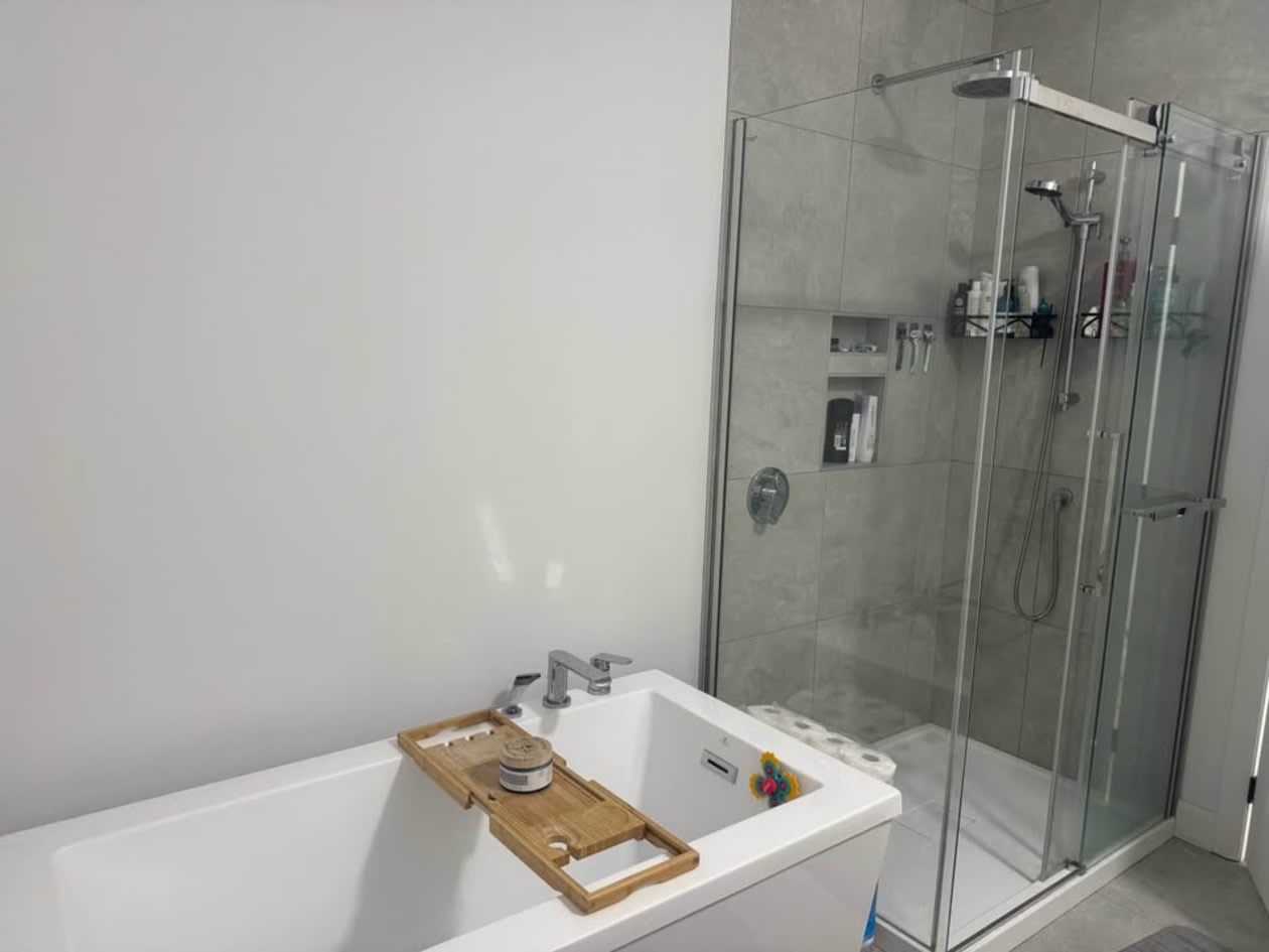 Salle de bains — 2529 rue Verdi, Drummondville, J2B 8G2, Drummondville