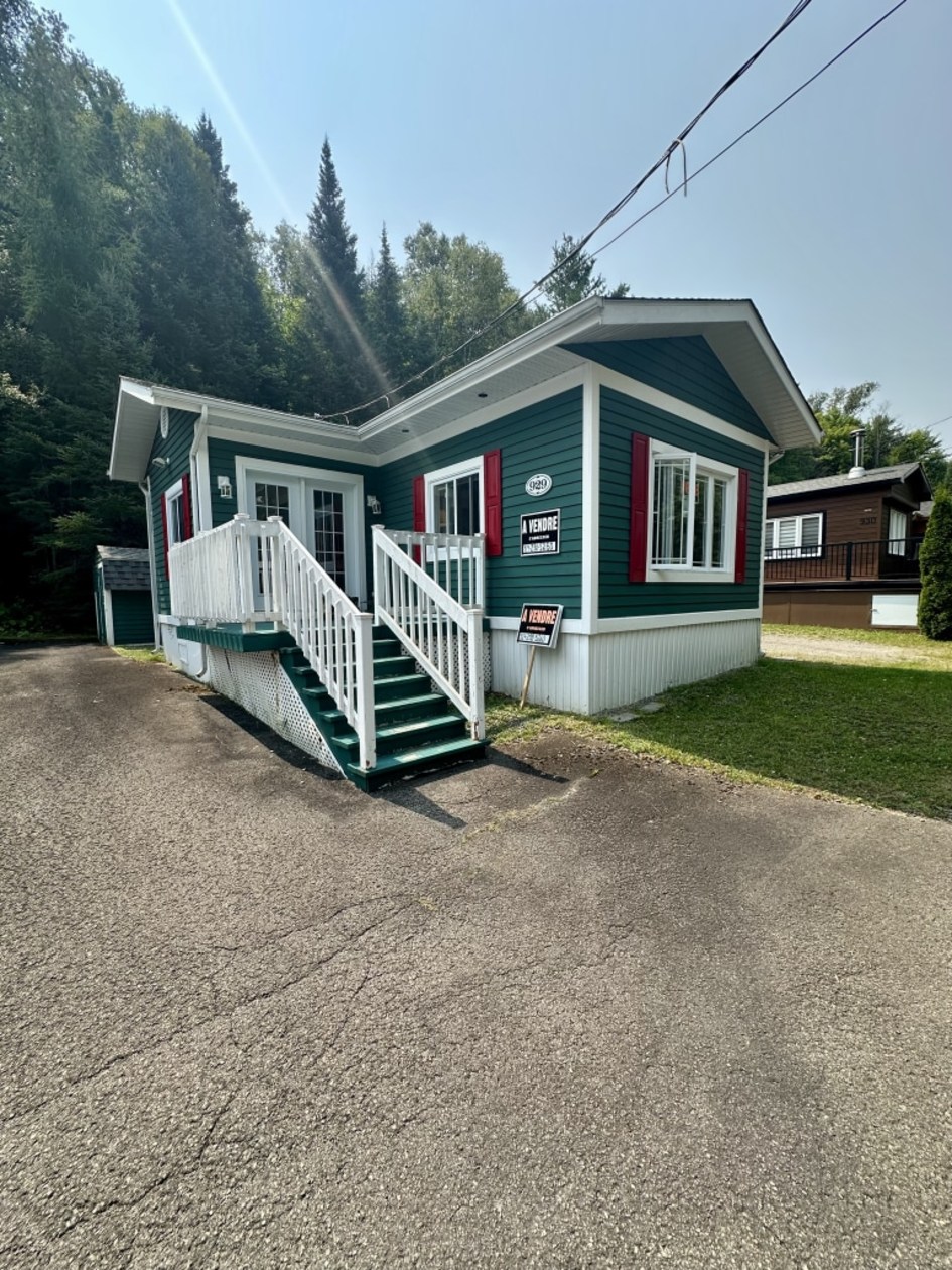 Photo 15 — 929 Chem. des Habitations-des-Monts, Saint-Sauveur, J0R 1R3, Saint-Sauveur