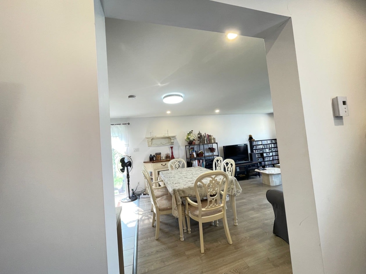 681 13 Ave. — photo 2