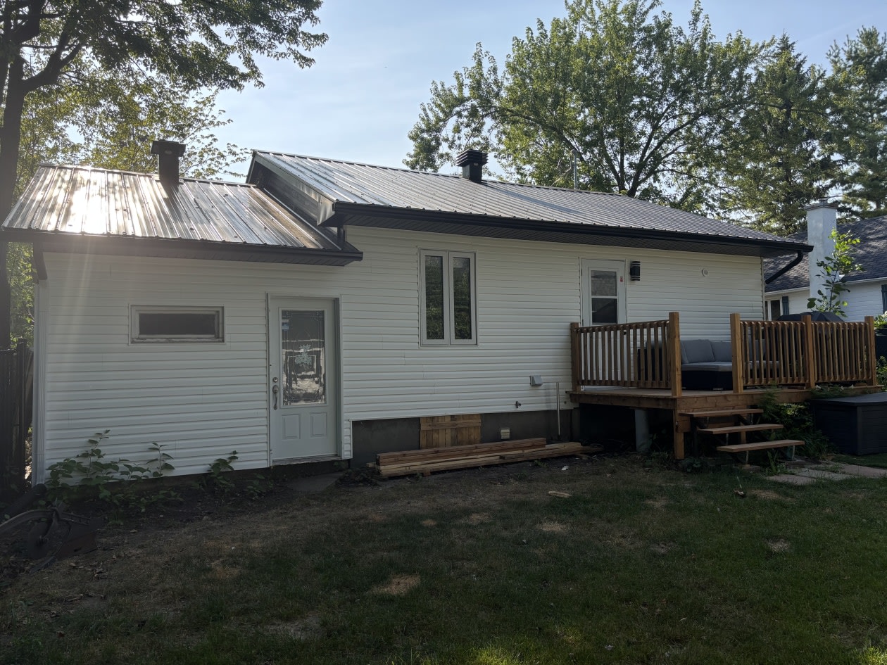 Cour — 11 146E Ave, Notre-Dame-de-l'Île-Perrot, J7W 0N4, Notre-Dame-de-l'Île-Perrot