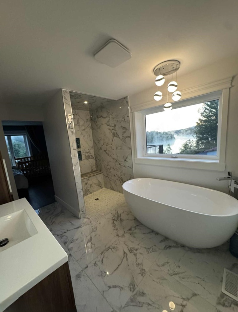 Salle de bains — 4762 Boul De l'Université, Sherbrooke, J1N 0B4, Sherbrooke