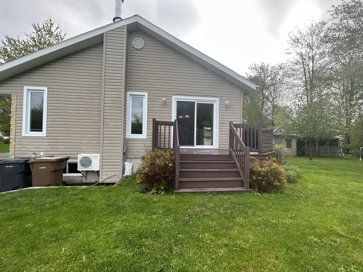 Balcon — 265 Rue des Amarres, Drummondville, J2A 3Z7, Drummondville
