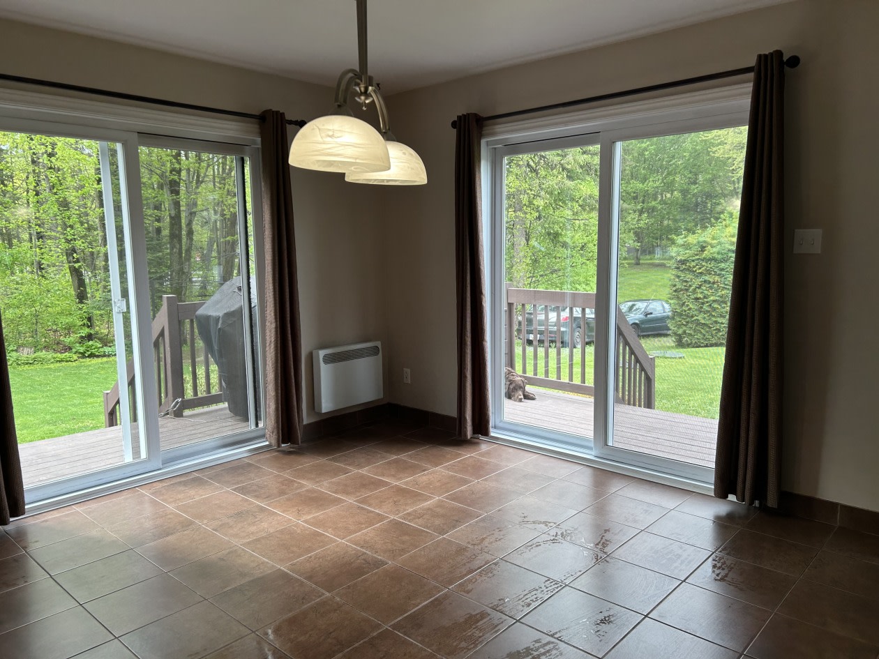 Salle à manger — 265 Rue des Amarres, Drummondville, J2A 3Z7, Drummondville