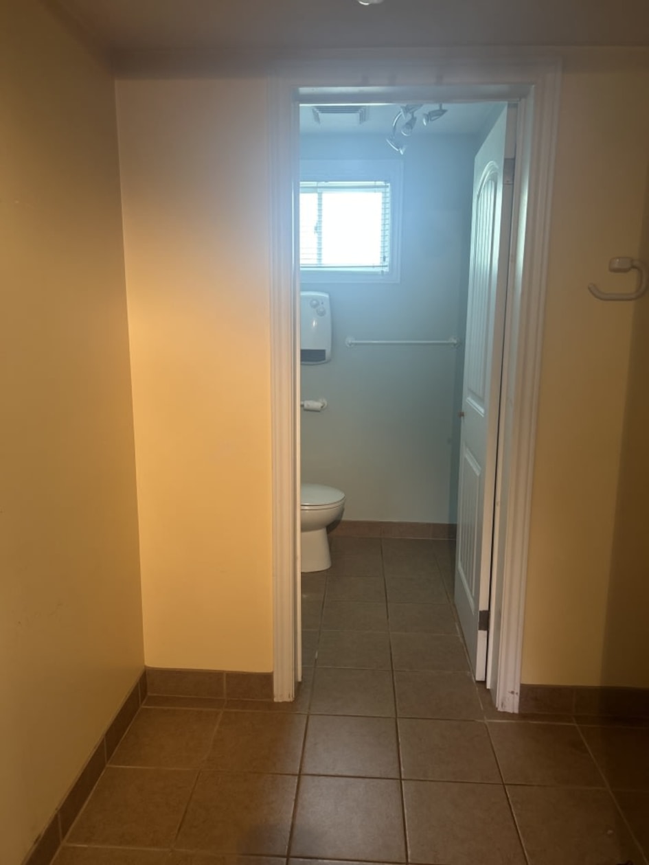 Salle de bains — 265 Rue des Amarres, Drummondville, J2A 3Z7, Drummondville