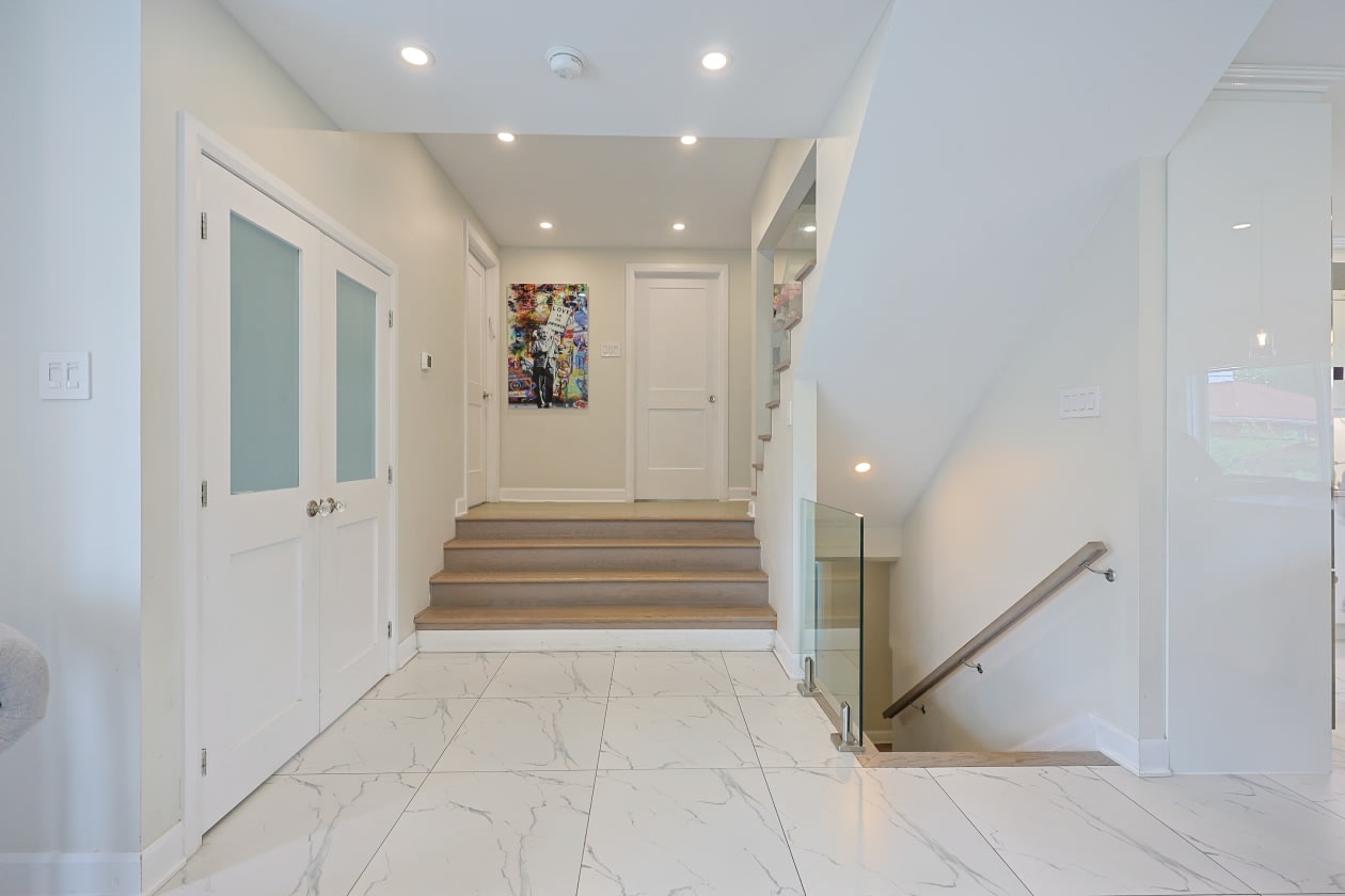 2470 Rue Saint-Louis — photo 2