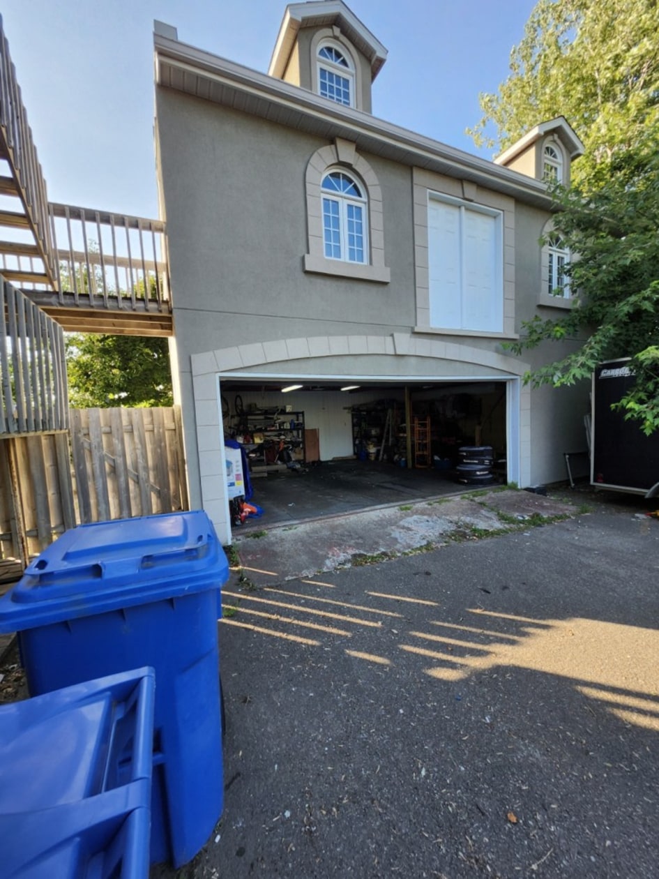 Garage — 1611-1623 Boul. Benoit-Gaboury, Mont-Joli, G5H 3H9, Mont-Joli