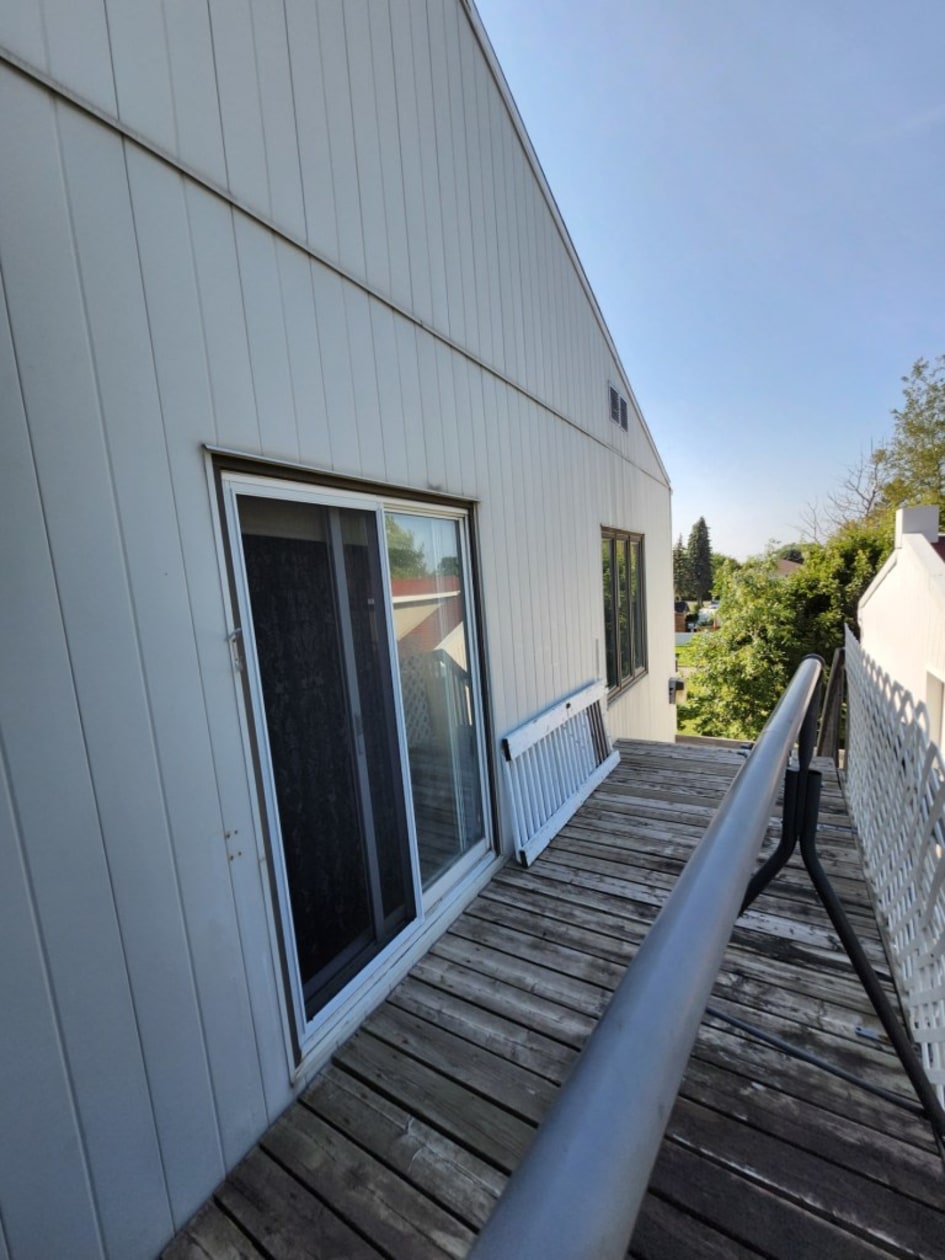 Balcon — 1611-1623 Boul. Benoit-Gaboury, Mont-Joli, G5H 3H9, Mont-Joli