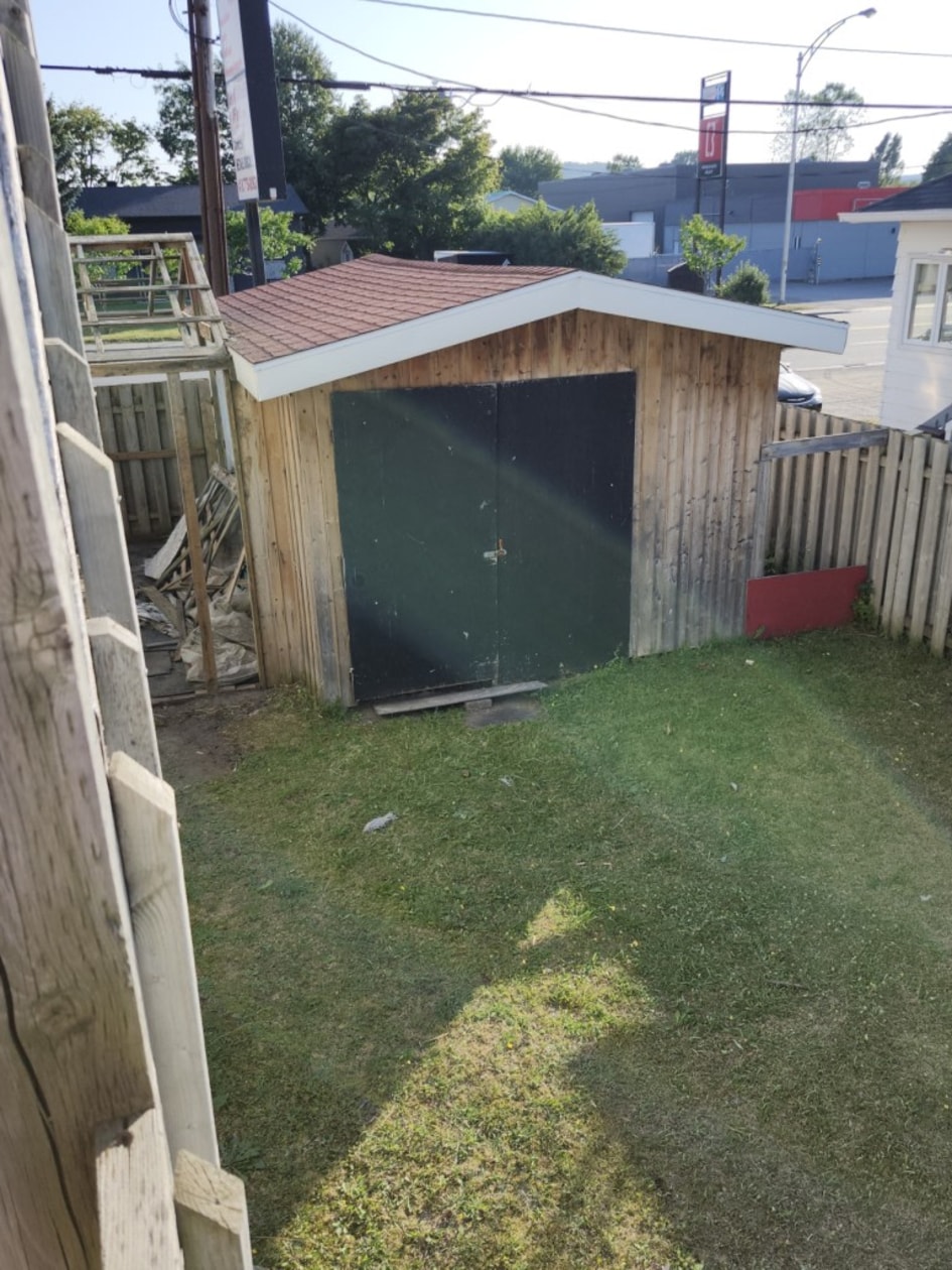 Garage — 1611-1623 Boul. Benoit-Gaboury, Mont-Joli, G5H 3H9, Mont-Joli